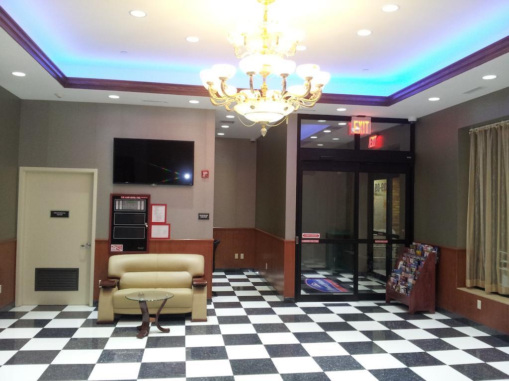 ניו יורק Howard Johnson By Wyndham Jamaica Ny Near Airtrain Jfk מראה חיצוני תמונה