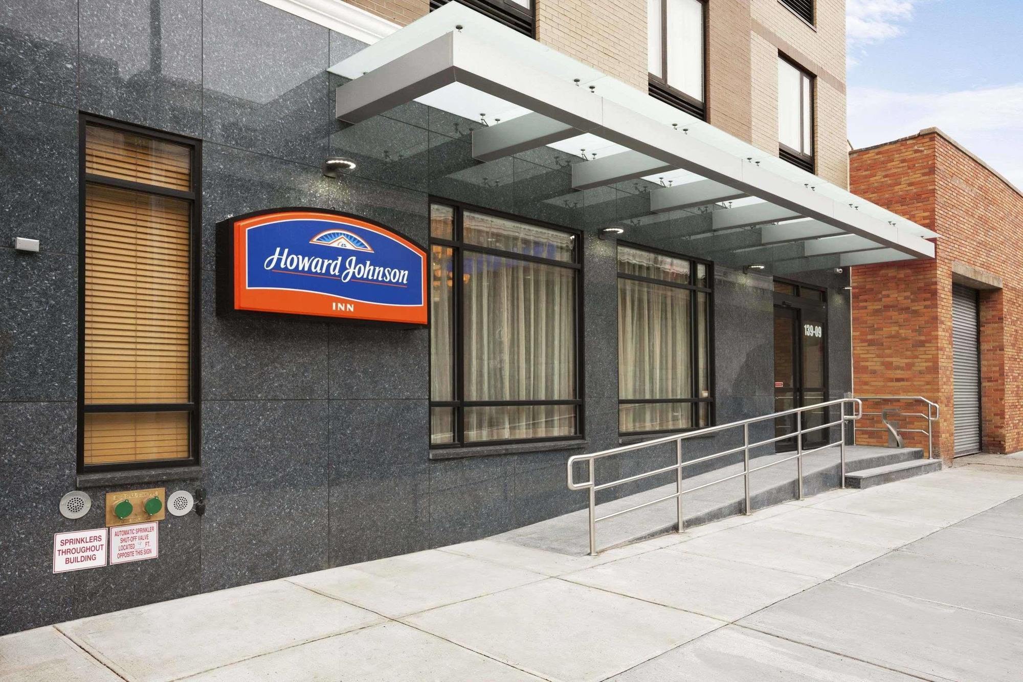 ניו יורק Howard Johnson By Wyndham Jamaica Ny Near Airtrain Jfk מראה חיצוני תמונה