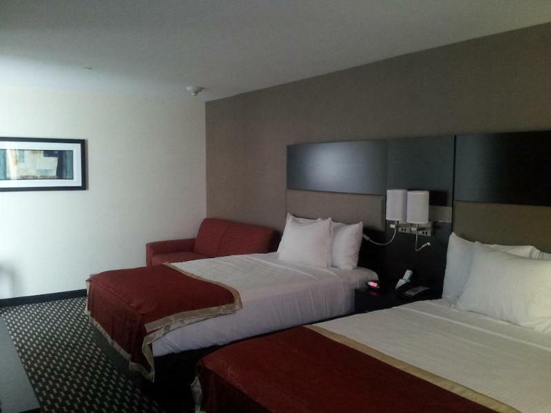 ניו יורק Howard Johnson By Wyndham Jamaica Ny Near Airtrain Jfk מראה חיצוני תמונה